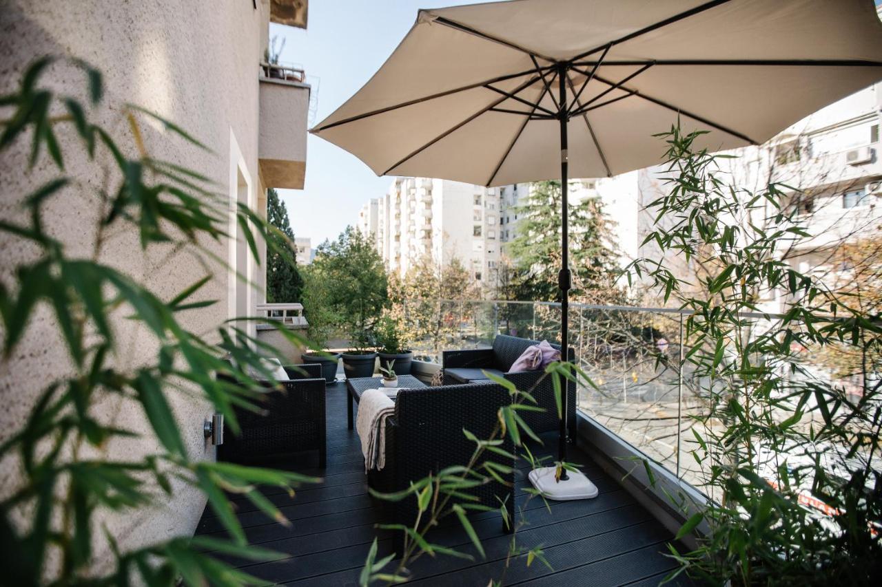 מוסטר Big Tree Apartment & The Nest Apartment - Free Parking מראה חיצוני תמונה